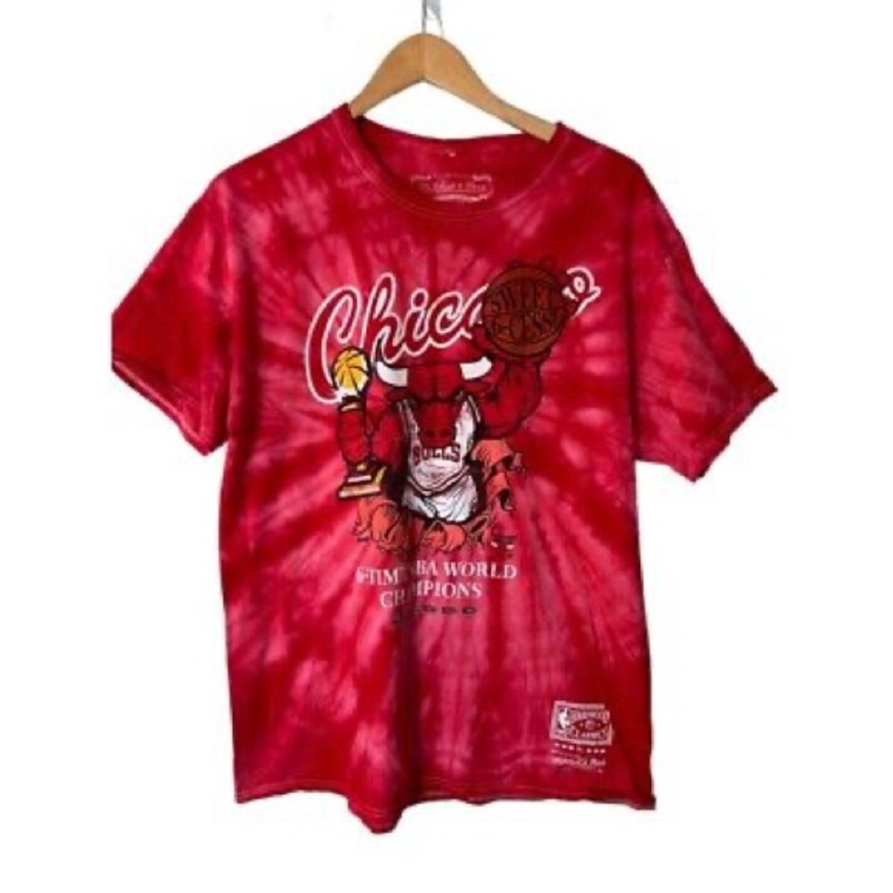 Mitchell & Ness Chicago Bulls 6x NBA World Champion Tie Dye T-Shirt